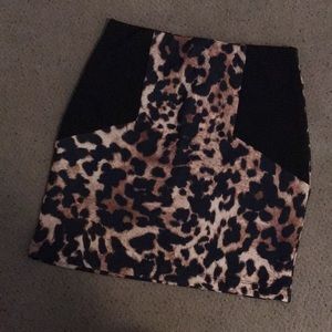 Cheetah Bodycon Skirt: Size 6